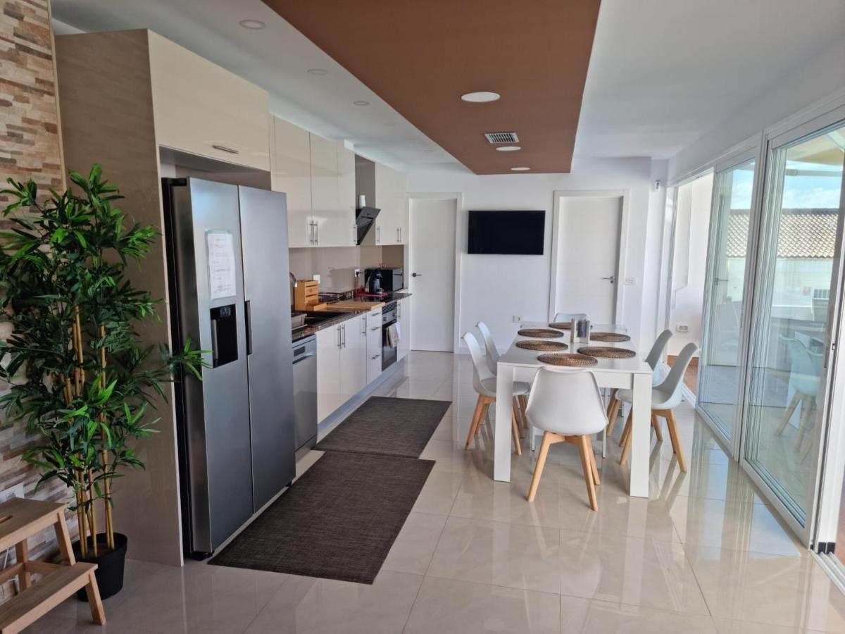 Fantástica Villa reformada con piscina privada Costa Adeje  Exterior foto